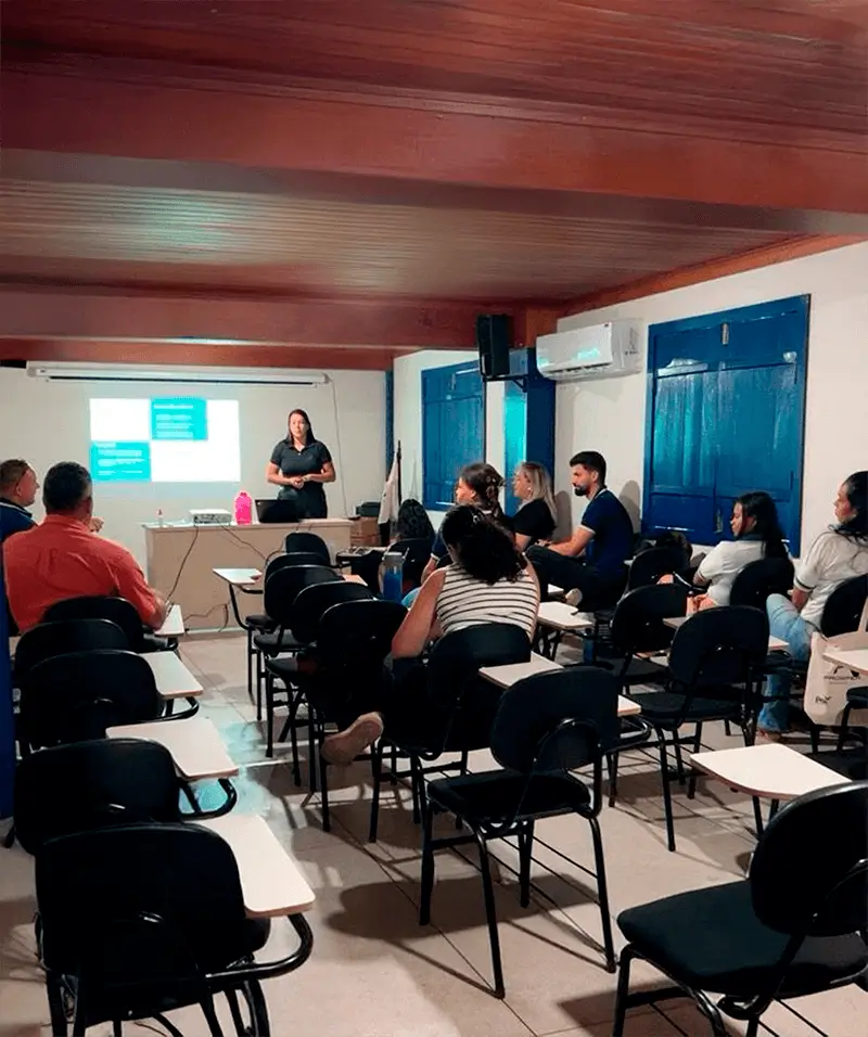 Servidores de Antônio Dias recebem capacitação para elaboração do Plano Diretor